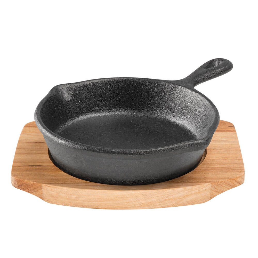 Pyrolux Pyrocast Skillet with Maple Tray