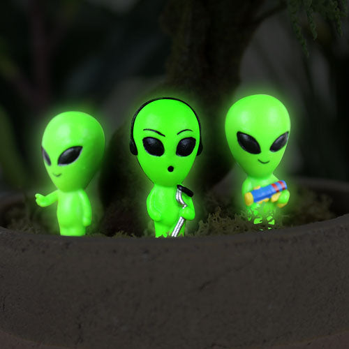 Mini Plant Pot Glow in the Dark Aliens